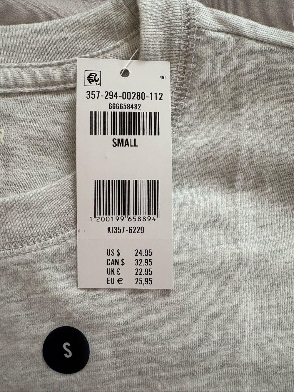 Olivia Rodrigo sour tour tshirt-Hollister Light Gray Short Sleeve Tee